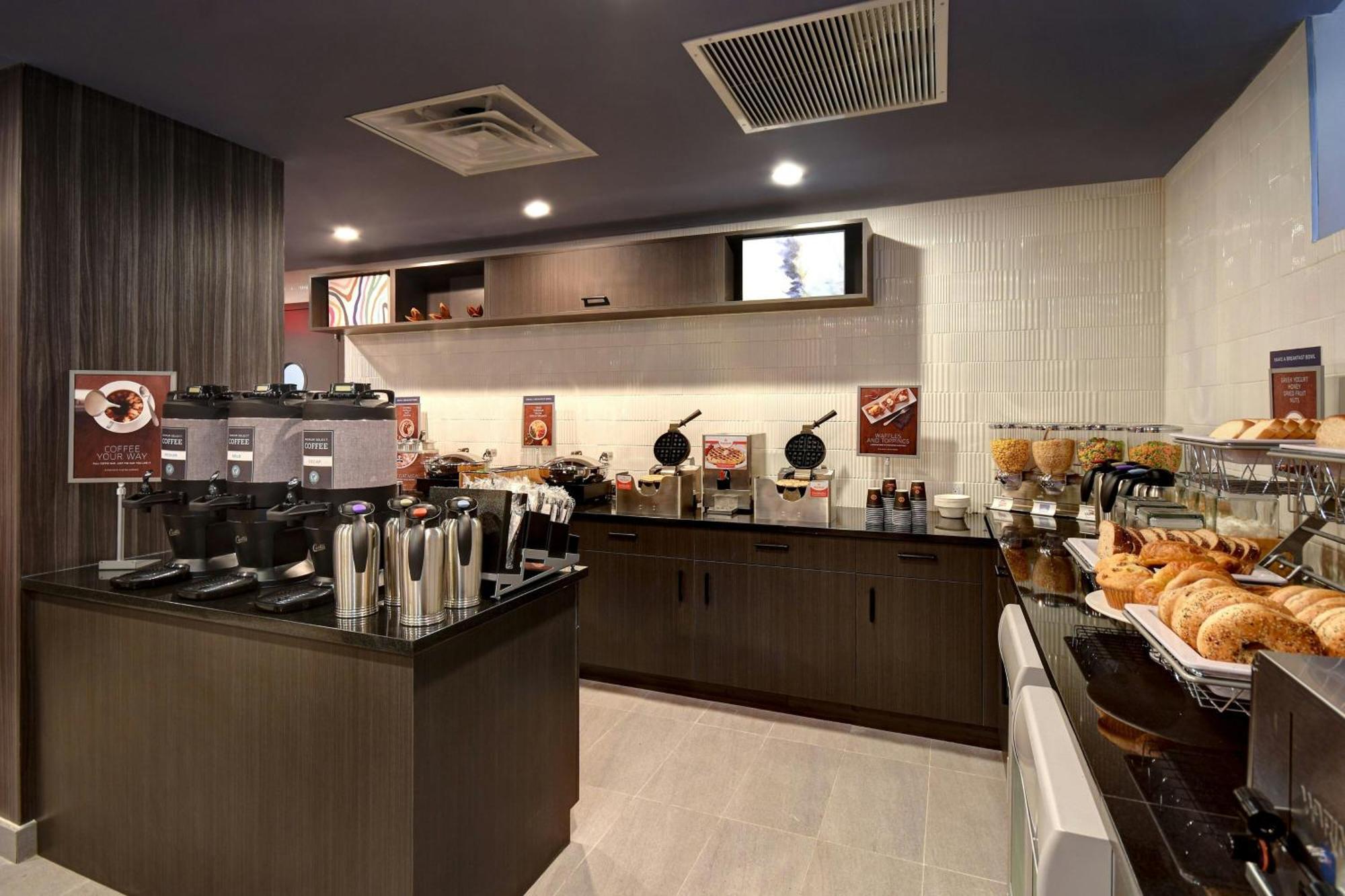 Springhill Suites By Marriott New York Midtown Manhattan/Park Ave Exterior foto